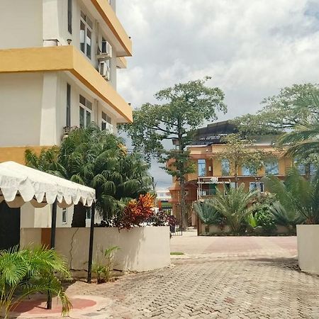 Shamool Hotel Dar es Salaam Exterior photo